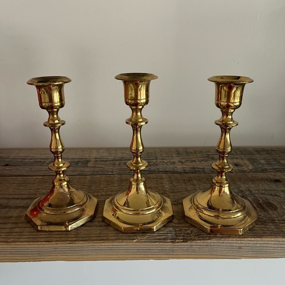 Brass candlesticks set of 3 - Picture 2 of 5